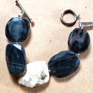 Black tiger eye? 925 toggle bracelet